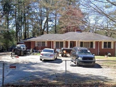 5651 Handley Blvd