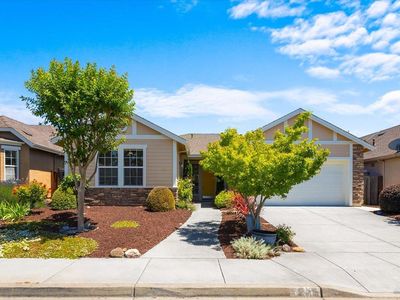 9240 Oak Trail Circle