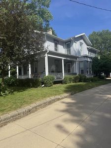 616-618 E Milwaukee Street