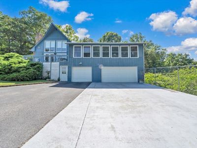 581 Idle Acres Rd