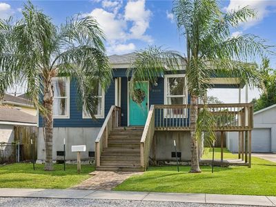 8616 Stroelitz St
