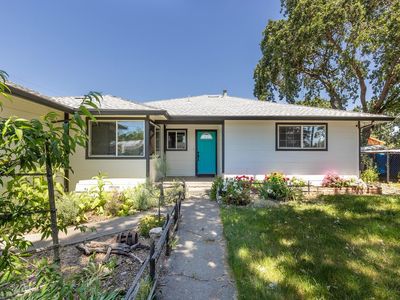 4497 Price Avenue