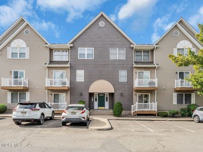 472 Forest Street #204
