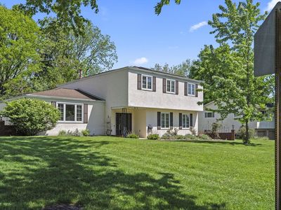 972 Thomas Ln
