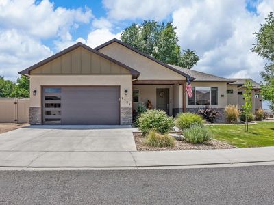 2525 Woody Creek Dr