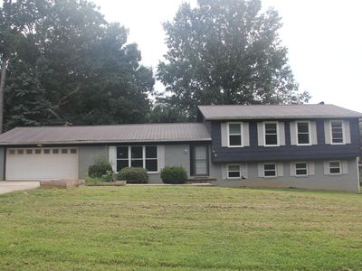 532 Hunter Trl NE