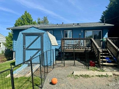 1212 16th Ave