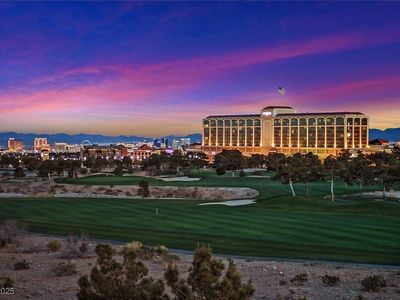 9213 Las Manaitas Ave UNIT 401