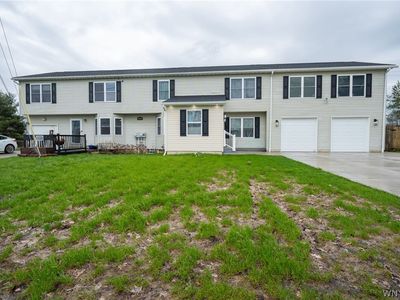 5233 Scranton Rd