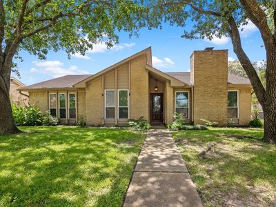 21311 Park York Dr