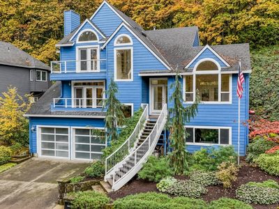 600 Maple St