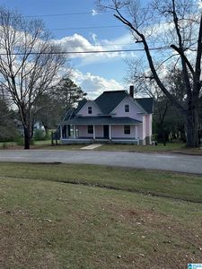 285 Highland Cir