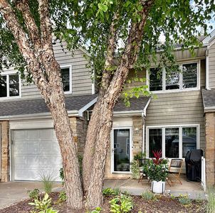 811 Burr Oaks Dr Unit 206