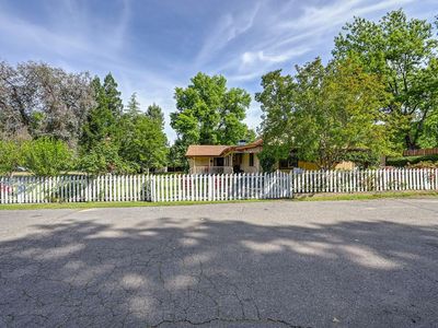 7565 Willow Way