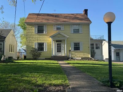 Property at 251 W Elm St, Canton, IL