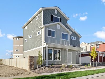 435 E Halls Creek Rd