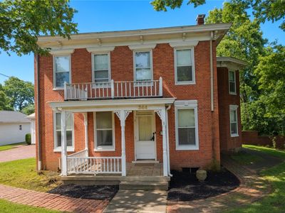 344 N Main St