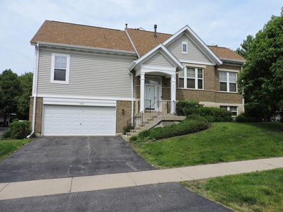 Property at 5640 Cambridge Way, Hanover Park, IL