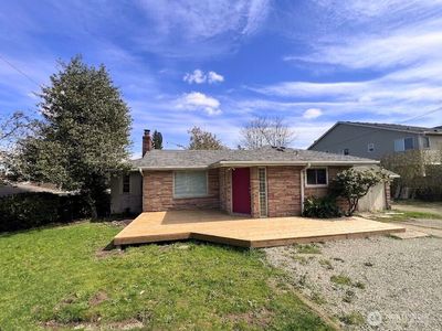 13404 Military Road S