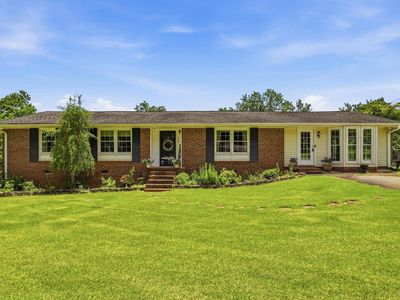 209 Woodberry Cir
