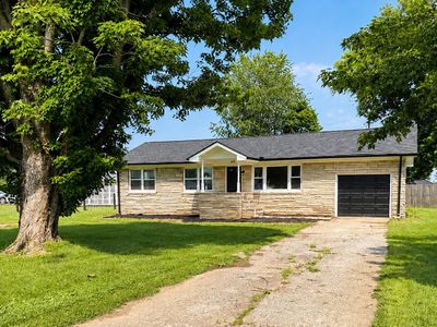 146 Donna Dr