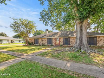 124 Beta Dr