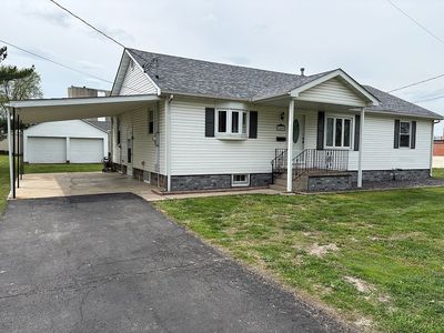Property at 1509 N Jefferson St, Litchfield, IL