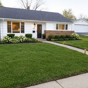 55 Apple Ln
