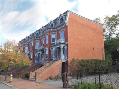 70 Temple St APT 1