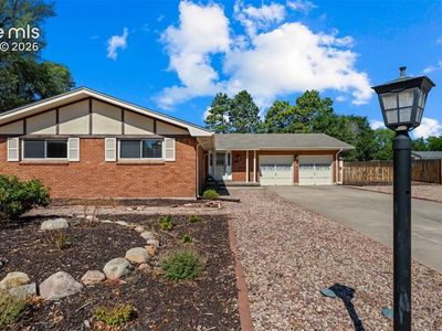 1110 Wakita Dr