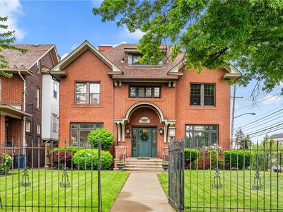 1363 Shady Ave