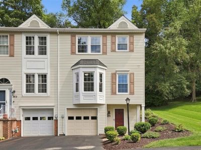 475 Cherryhill Dr
