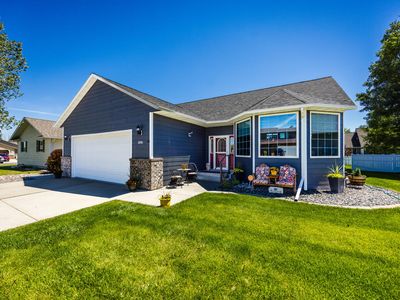 1886 Paintbrush Dr