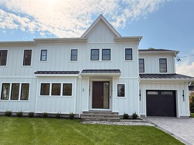 2 Pleasant Avenue