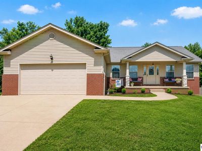 116 Vineland Place Dr