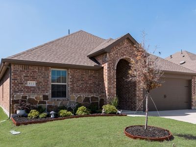 811 Dove Haven Way