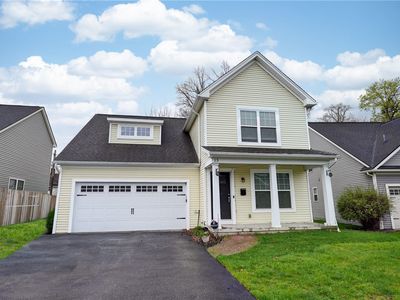 15 Brookscrest Way