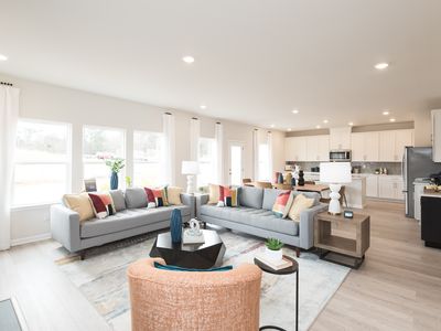 2110 Homer Dr