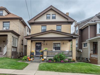 3111 Gaylord Ave