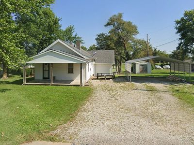 205 9th St