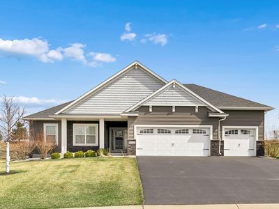 16122 Estate Ln
