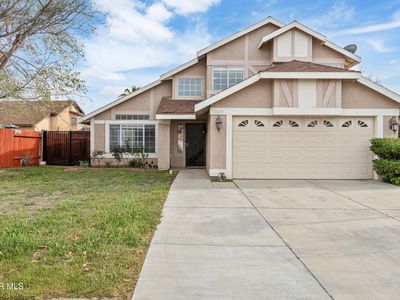 2644 Mora Ct