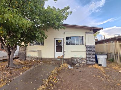 3219 Mountain Ave