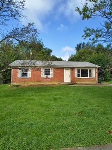 605 Elk Lake Dr