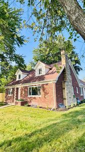 352 S 29th St