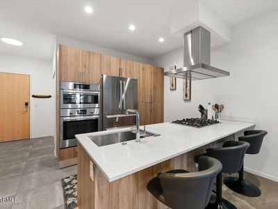 7180 E KIERLAND Boulevard #702