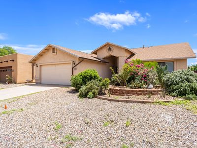 5360 HIGHLAND SHADOWS Drive