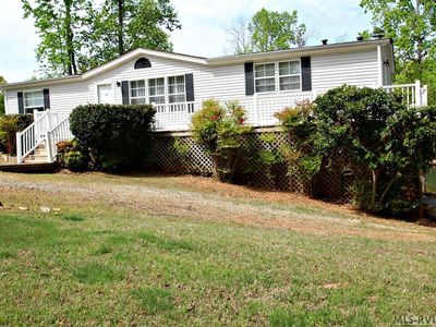 266 Lookout Point Dr