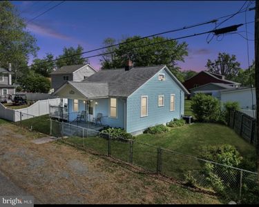 312 Vernon St