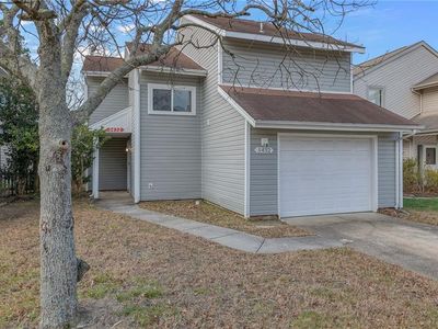 5432 Chatham Lake Dr